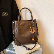 �͹ź��s����������ˮͰ����Ů2026�����¿�С���߼��Іμ�б���