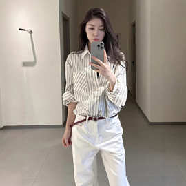 韩系时尚潮流别致条纹衬衫女秋冬新款气质宽松休闲长袖翻领上衣女