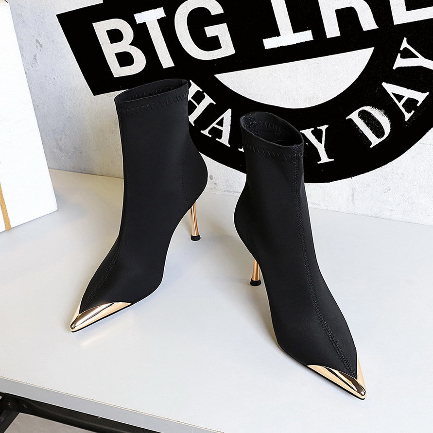 Modieuze overknee laarzen met stiletto hak voor dames_voghion.com