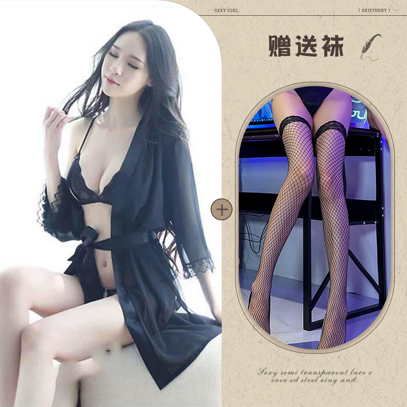 검은색 재킷 + 속옷 + 검은색 망사스타킹