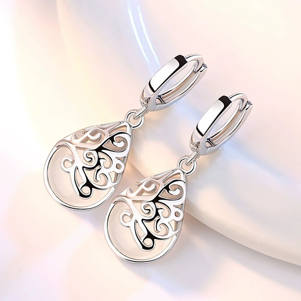 Copper, platinum, cat's eye