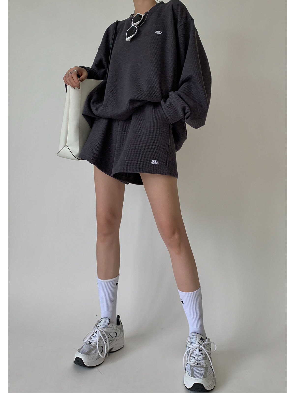 Spring And Summer Waffle Gray Suit Trend Female Loose Letter Loose Sweater Casual Sports Style Shorts Two-piece Set