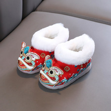 手工布鞋虎头鞋秋冬软底绣花男女童古装鞋中国风汉婴儿满月周岁鞋