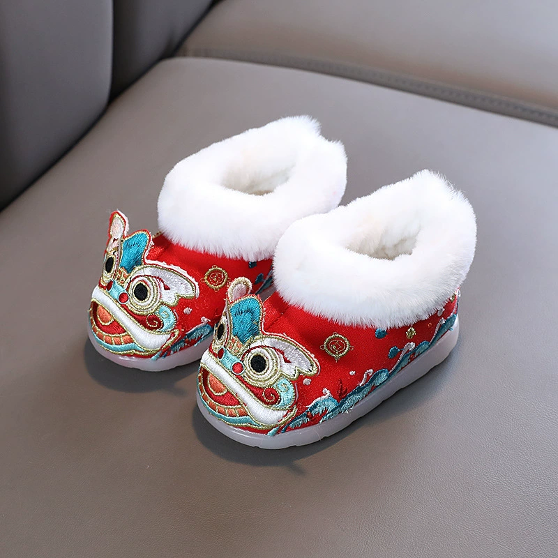 Тканевые туфли ручной работы, туфли с головой тигра, осенние и зимние туфли с мягкой подошвой и вышивкой для мальчиков и девочек, детские туфли Han в китайском стиле для полнолуния.