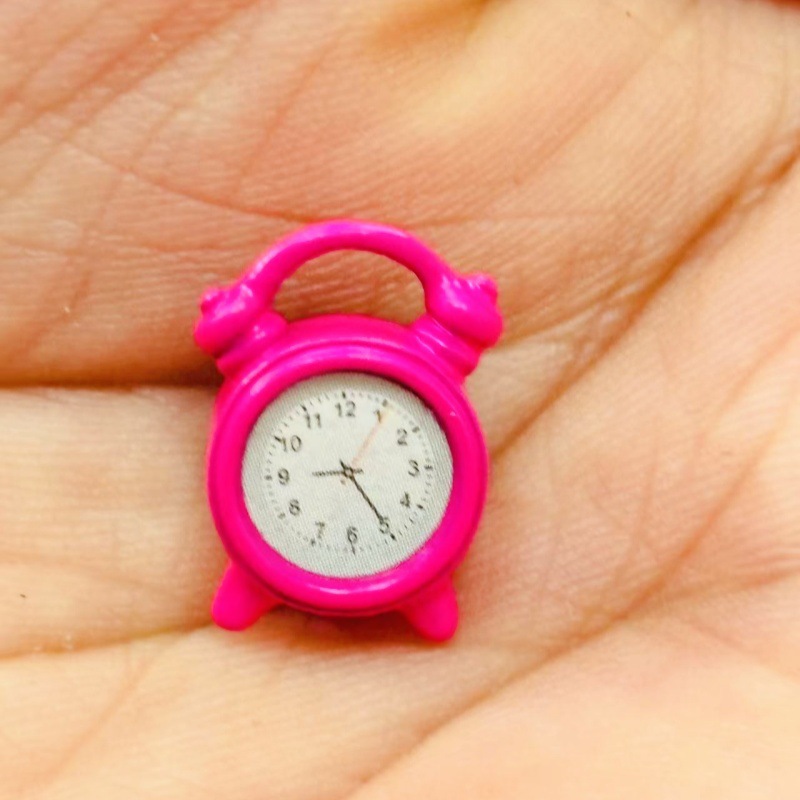 ����������΢��dollhoes miniatures�Ͻ�С���Ӱڼ�