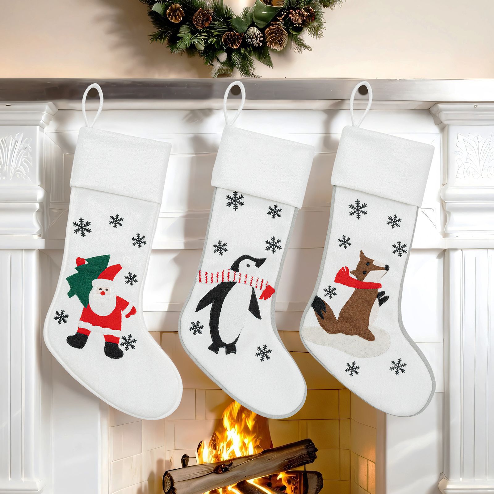 Navidad transfronteriza calcetines de Navidad blancas lindas calcetines de decoración de Navidad de dibujos animados grandes bolsas de regalo de pingüino bolsas de dulces