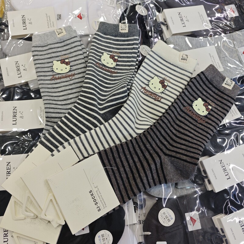 11168 Shangpinjiawang Color-Block Cartoon Socks for Women, Mid-Calf Socks, Autumn Style Cotton Socks, Japanese Cute Ins Trend Long Socks 11168 Shangpinjiawang Color-Block Cartoon Socks for Women, Mid-Calf Socks, Autumn Style Cotton Socks, Japanese Cute Ins Trend Long Socks
