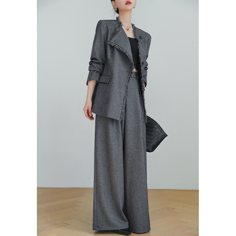 Autumn New Plus-Size Women's Clothing, Elegant Style Suit Set for Women, Plus-Size Design with Wide-Leg Pants Two-Piece Set 25113 Autumn New Plus-Size Women's Clothing, Elegant Style Suit Set for Women, Plus-Size Design with Wide-Leg Pants Two-Piece Set 25113