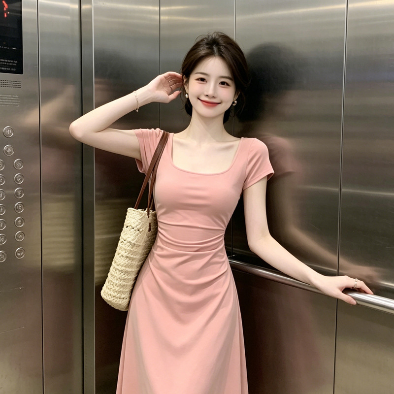 Sweet Style Square-Neck Slim-Fitting Dress for Women, New Summer Style, Popular This Year, Beautiful and Elegant Long Dress for Women