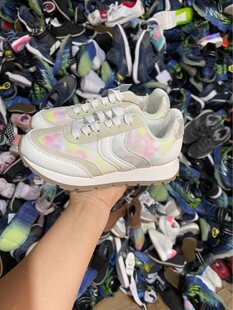 ���Qԭ����Ʒ�д�ͯ�W��Ь�\����Ь�ϵ�Ь