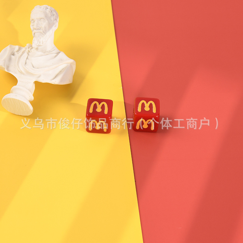 M字母印花大孔方块珠串珠亚克力DIY手机链包包挂件发绳饰品配件|undefined
