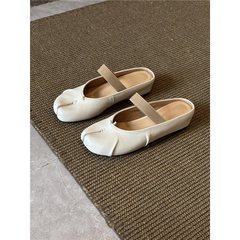 シープスキンバージョン〜フレンチレトロスタイルニッチスプリットトゥピッグトゥシューズ女性用2025新しい多用途カジュアルインナー高さ増加靴