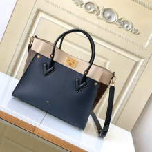 �H���¿�б���ˮͰ�����ذ�ţƤײɫ���������������M53823