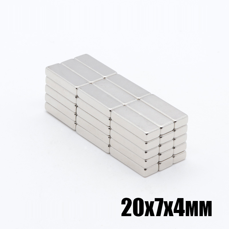 20*7*3高性能方形钕铁硼强磁汽车轮船遮阳帘磁铁窗帘吸铁石20x7x3