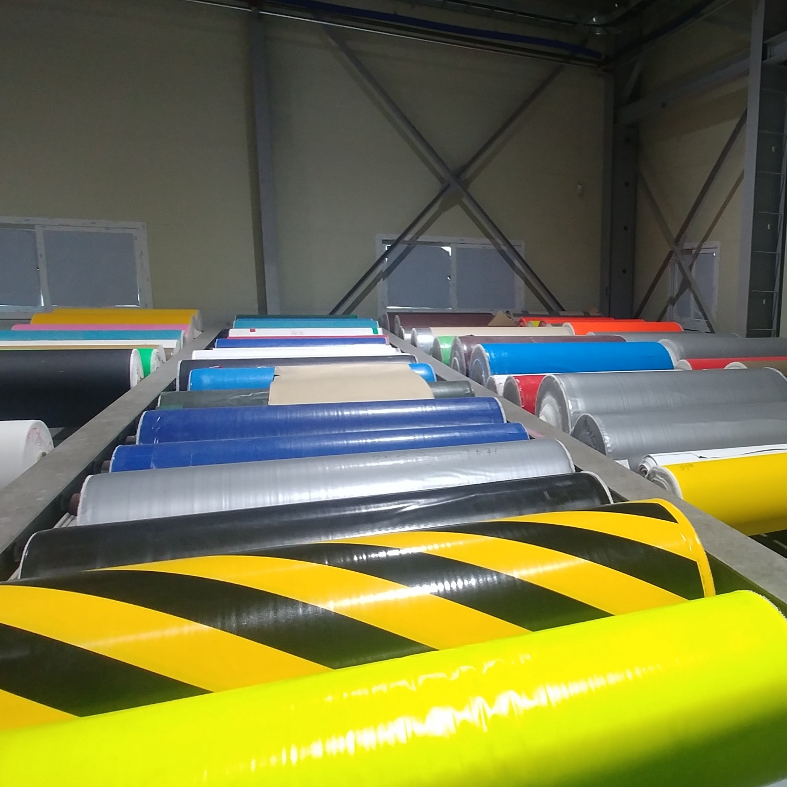 韩国布基胶带母卷 通用布基胶带 40目橡胶布基胶带母卷