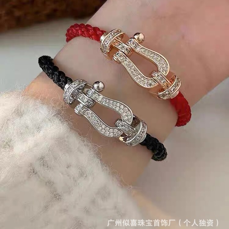 Pure silver Fred horseshoe buckle bracelet with red string, lucky 8-shaped buckle bracelet, 18K rose gold, perfect gift for couples Pure silver Fred horseshoe buckle bracelet with red string, lucky 8-shaped buckle bracelet, 18K rose gold, perfect gift for couples