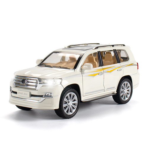 Car Model: 1:24 Toyota Land Cruiser Sound & Light Pull-Back Toy – Children's Playset, Realistic Alloy Design, Perfect for Collecting and Displaying
