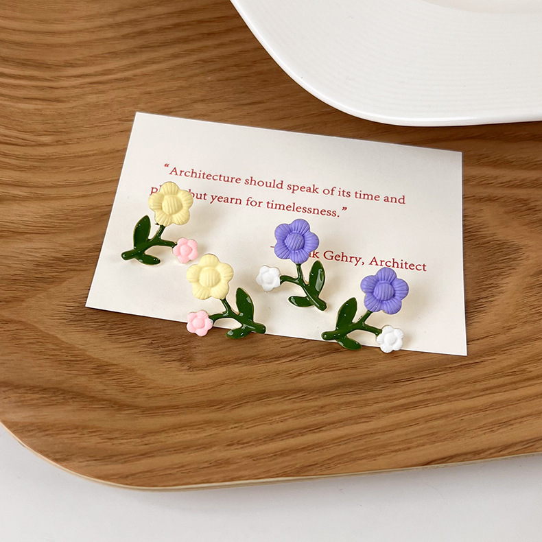 2022 new candy color flower stud earrings