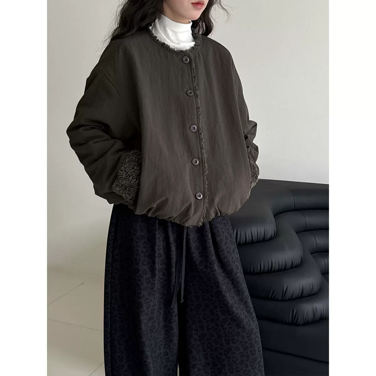 鹿西 韩系复古简约羊羔毛圆领保暖小个子夹棉外套女冬季新款89006