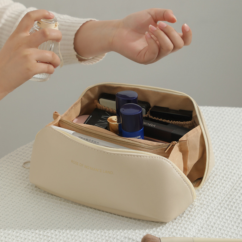 PU化妆包便携式大容量手提化妆包多功能旅行洗漱高颜值防水收纳包