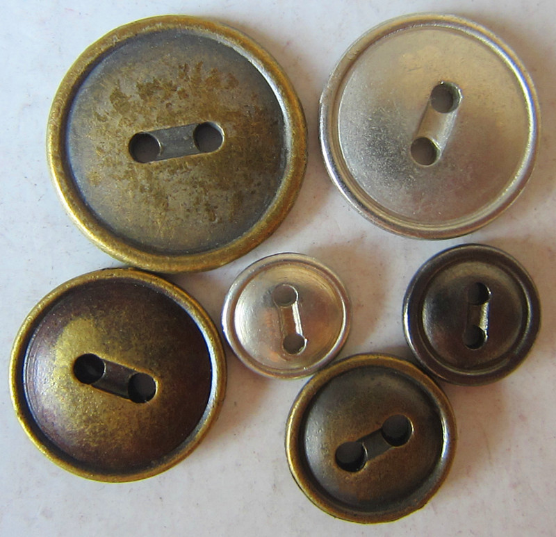 厂家供应 两眼金属扣   多款 个性扣 时装扣