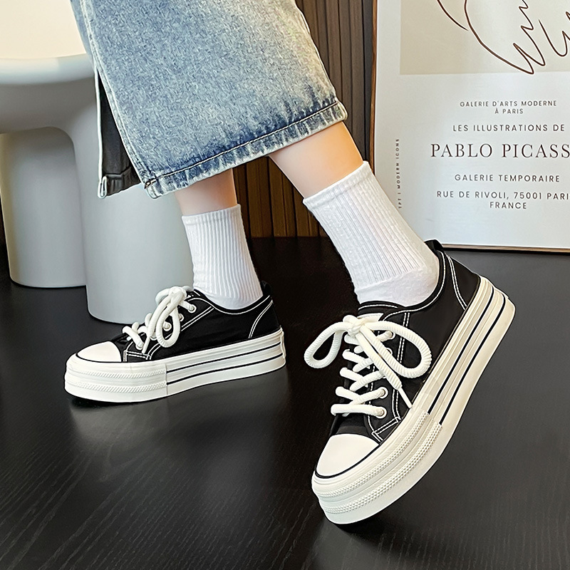 Augusto negro zapatos de lona para las mujeres 2023 otoño nueva primavera y básico Delgado casual estilo coreano zapatillas