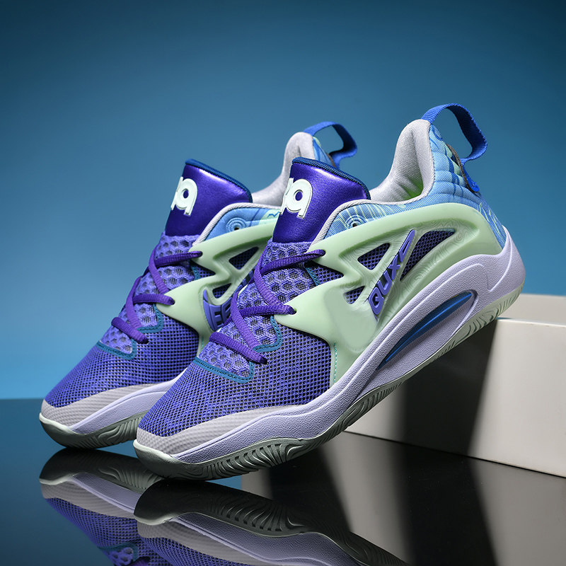 Durant KD15 basketball shoes, designed for older children and teenagers, offer shock absorption, are suitable for casual wear, and are ideal for both recreational and professional basketball Durant KD15 basketball shoes, designed for older children and teenagers, offer shock absorption, are suitable for casual wear, and are ideal for both recreational and professional basketball