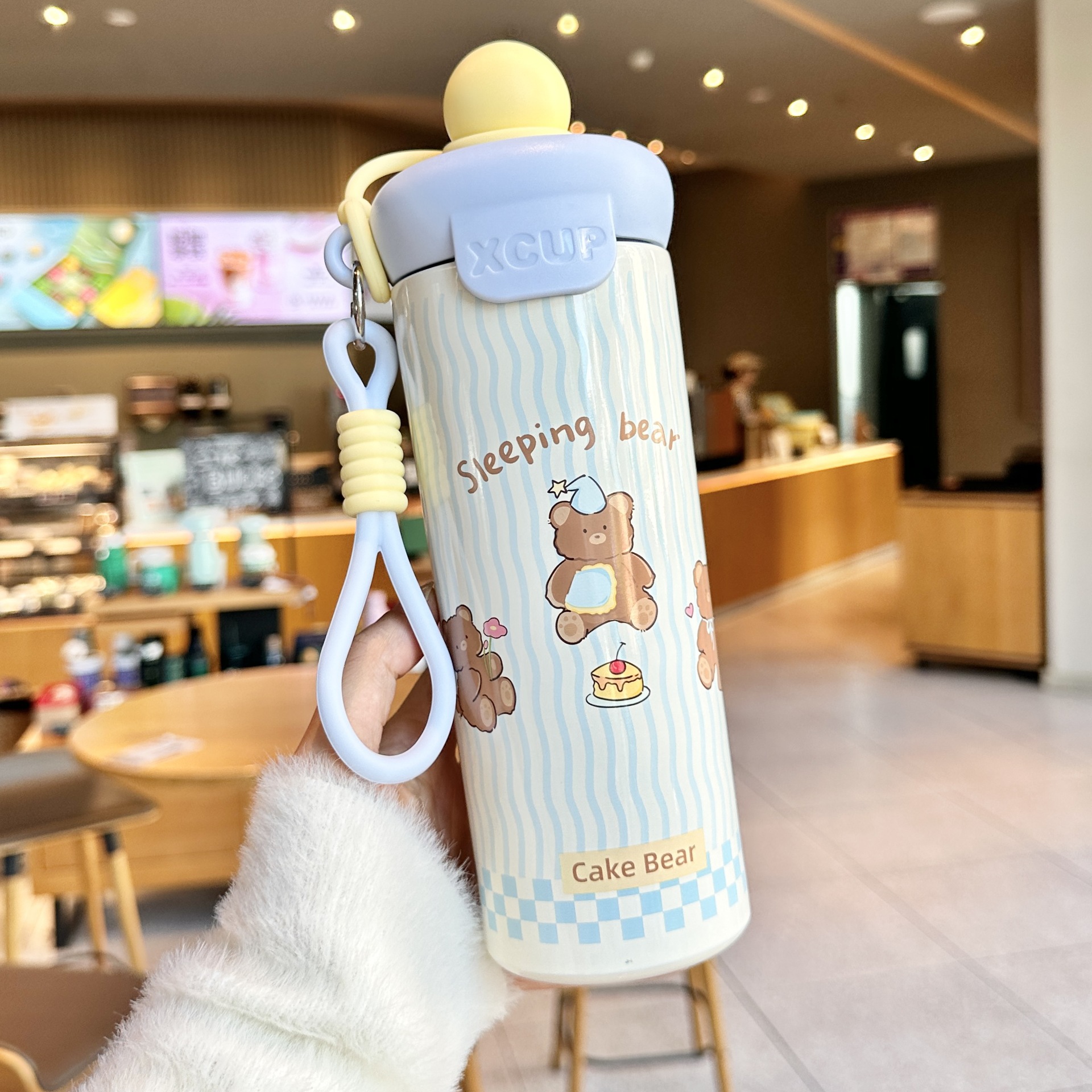 Cute taza de agua de niñas portable de oficina taza de aislamiento de estudiantes ins bebidas directas taza de alto valor facial 316 taza de agua de acero inoxidable