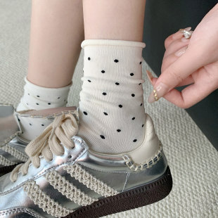 �m��Ů�ﶬ���������������m�nϵ��ɫ���c�����ٴ���Ͳ�m�����m