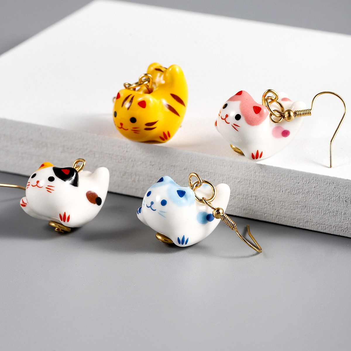 Cute Cat Alloy Ceramics Stoving Varnish Women's Drop Earrings 1 Pair display picture 4