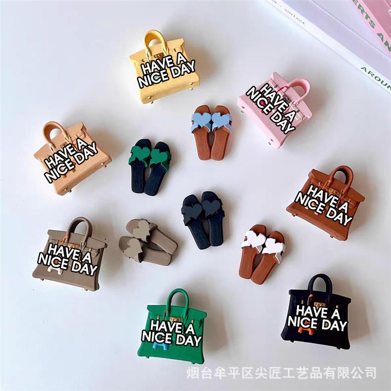 Popular car air freshener, realistic replica of trendy bags and shoes, car air vent decoration, diffuser stone, simple and high-end