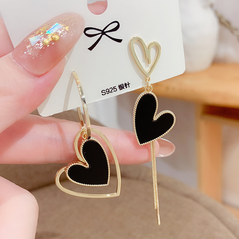 Pendientes Amor Borla Asimétrica display picture 4