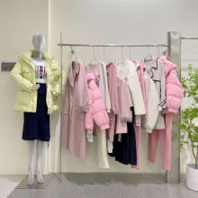 冬装大牌羽绒服外套品牌折扣女装撤柜尾货清货直播货源批发走份