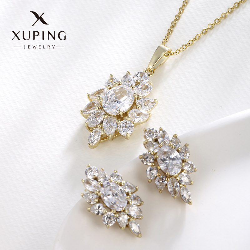 Xuping aleación chapada en oro con microincrustaciones de temperamento de circonio, lujo ligero, traje de moda europeo y americano, pendientes, colgante, collar de dos piezas para mujer