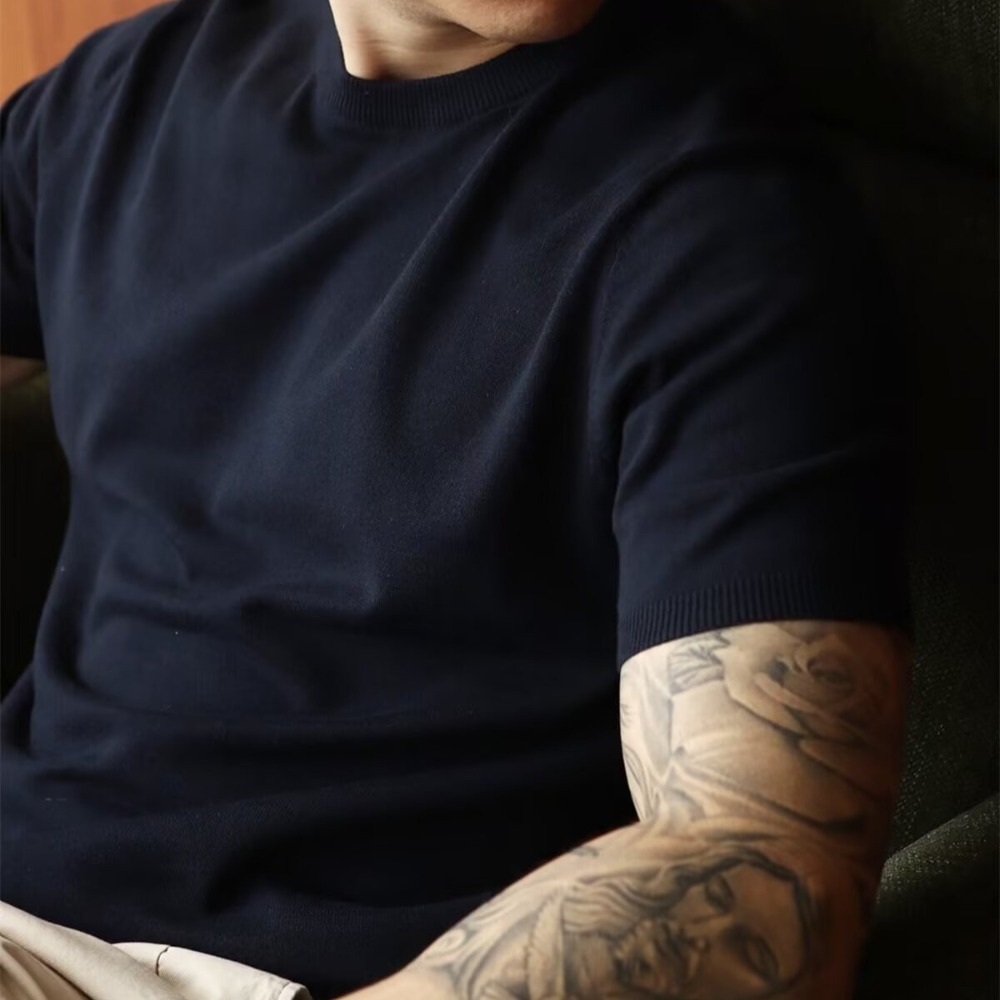 アメリカンスモールネックラインニットアイスシルクTシャツメンズクールスリムフィットワークウェア半袖スウェットシャツビジネス通勤ボトリングシャツ