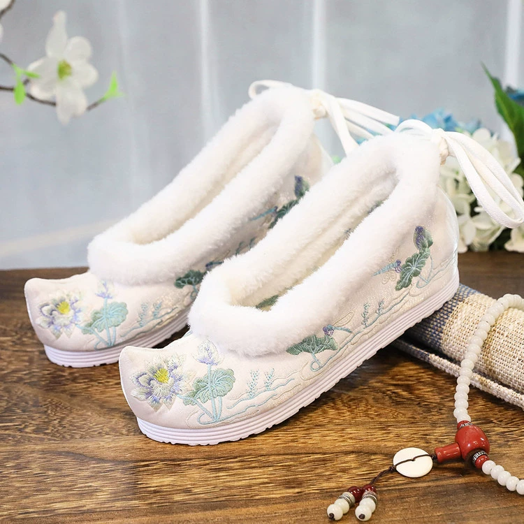 Новая зимняя обувь Hanfu, увеличивающая внутреннюю высоту обувь с вышивкой, антикварная Студенческая Женская хлопковая обувь на флисовой подкладке, Тканевая обувь