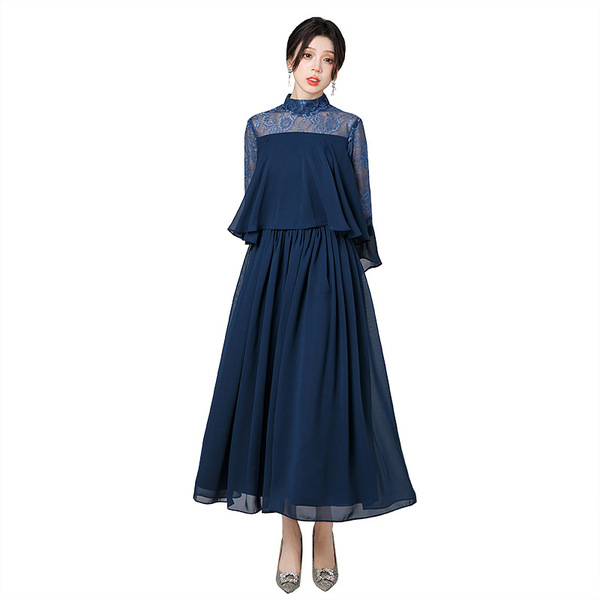 Long shiffon evening dress