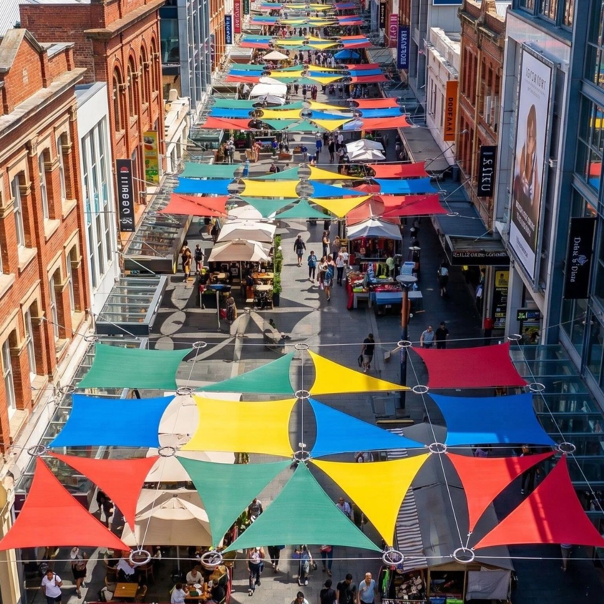 Triangular Canopy Sunshade Waterproof Sun Protection Outdoor Ceiling Decoration for Scenic Areas, Ancient Towns, Commercial Streets, and Heat Insulation Sunshade Net