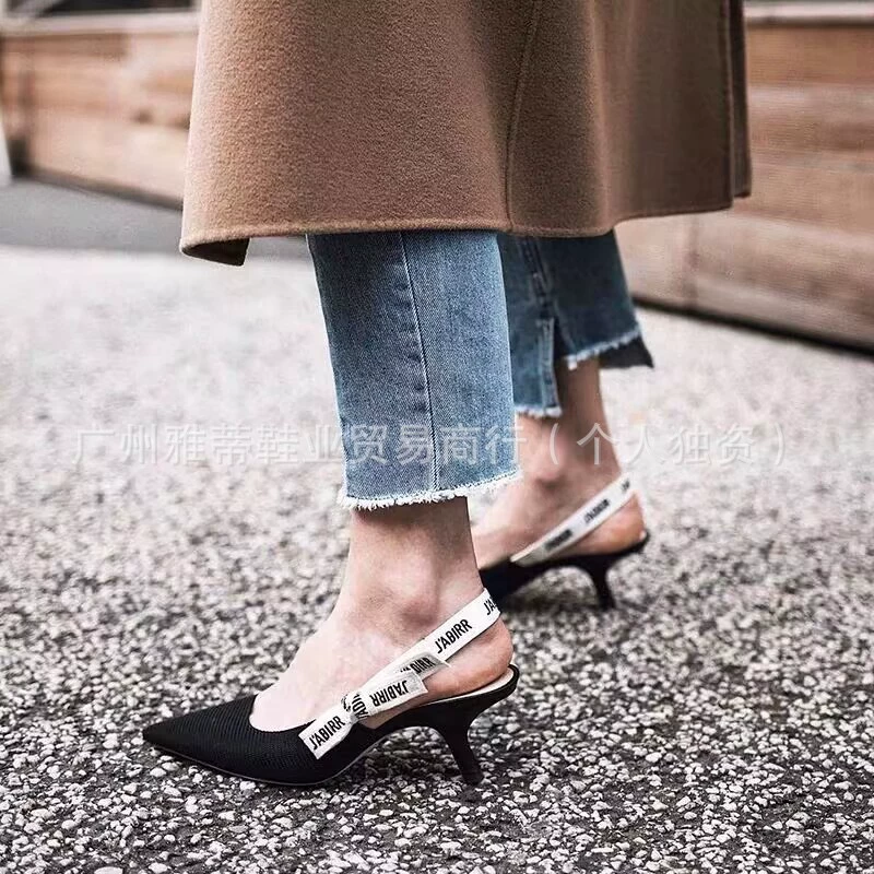 D 2025 весна новый остроконечный мелкий рот котенок с буквами сандалии вышивка бант темперамент леди на высоком каблуке женщина