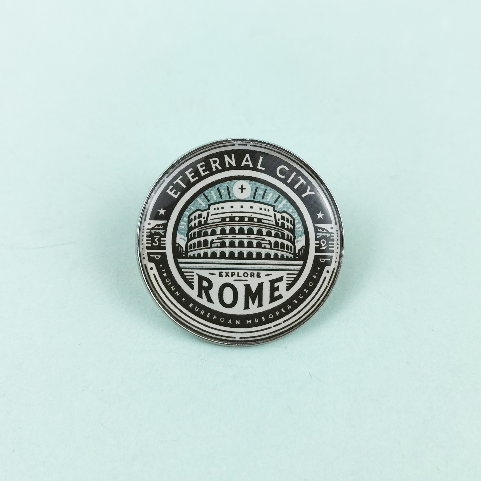 Broche de metal redondo transfronterizo patrón de dibujos animados medalla de joyería estilo retro europeo y americano mochila insignia de alfiler