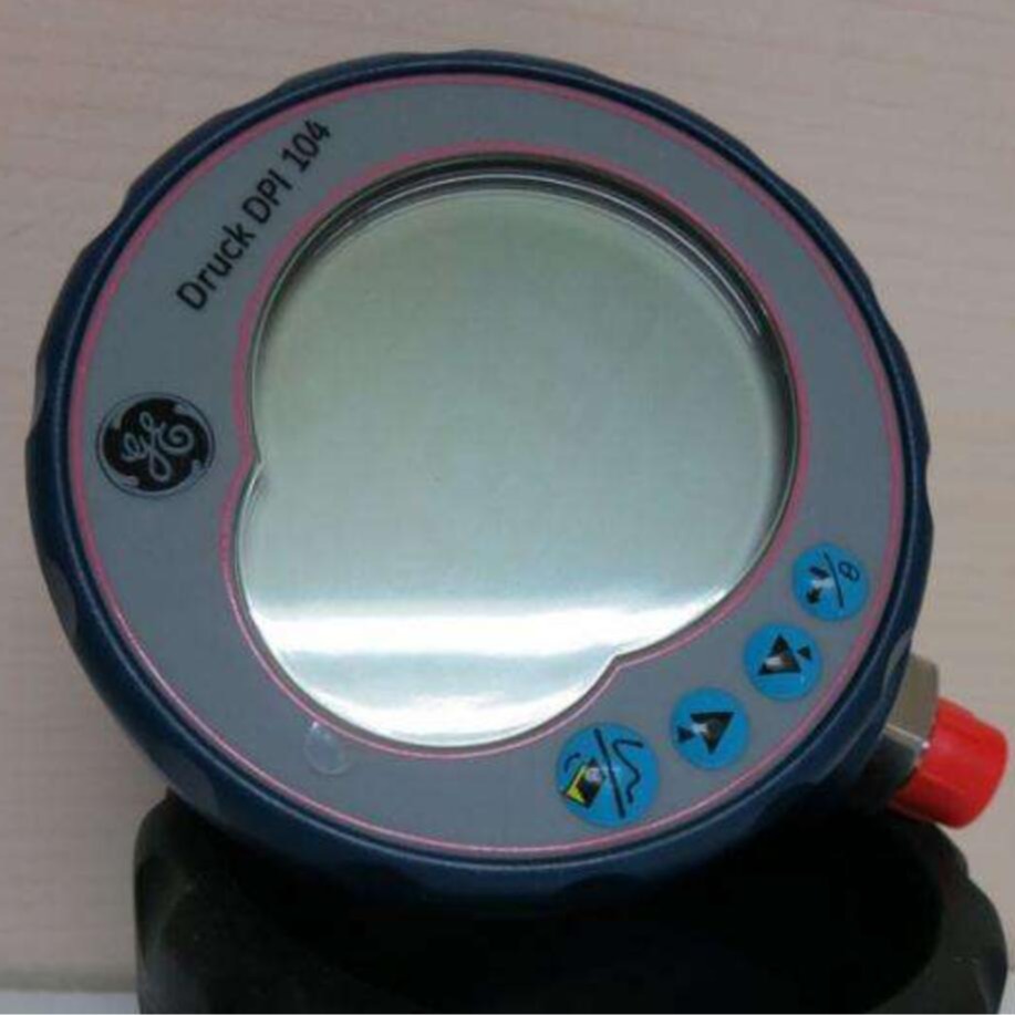 DPI104数字压力表DRUCK德鲁克DPI104小于等于70MPA智能数字压力表