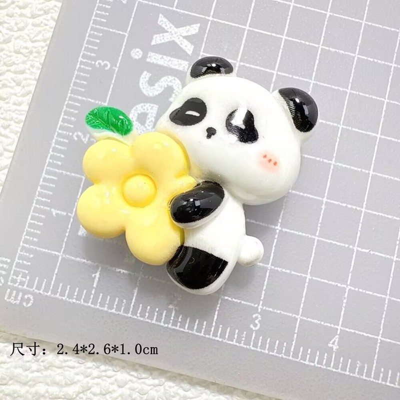 漫画竹パンダ樹脂アクセサリー diy 水カップ収納ボックス携帯電話ケース穴キーホルダー電気自動車材料|undefined