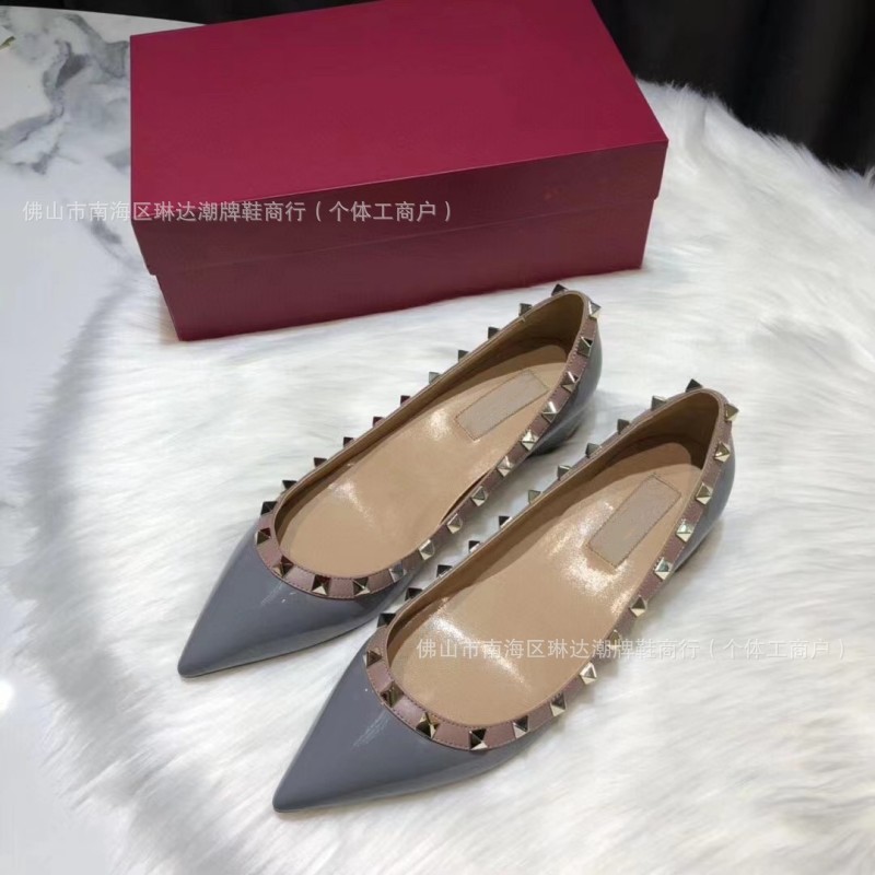 헤이즈 블루 페이턴트 가죽