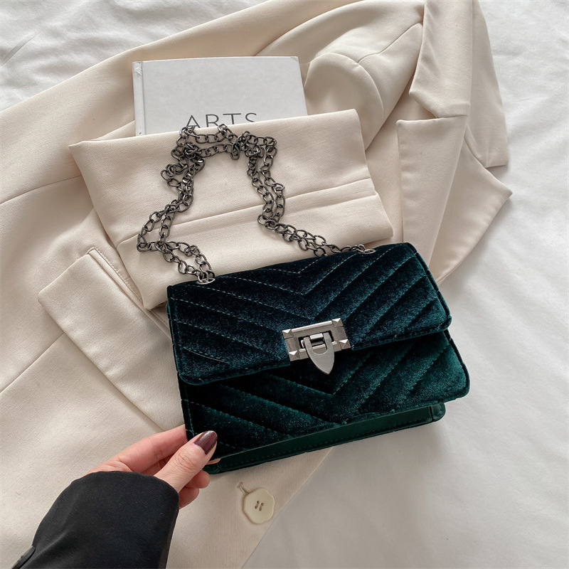 La popular celebridad de Internet de este año, el mismo diseño de nicho, bolso de axila de viajero de temperamento casual versátil, bolso de mensajero de hombro 2025