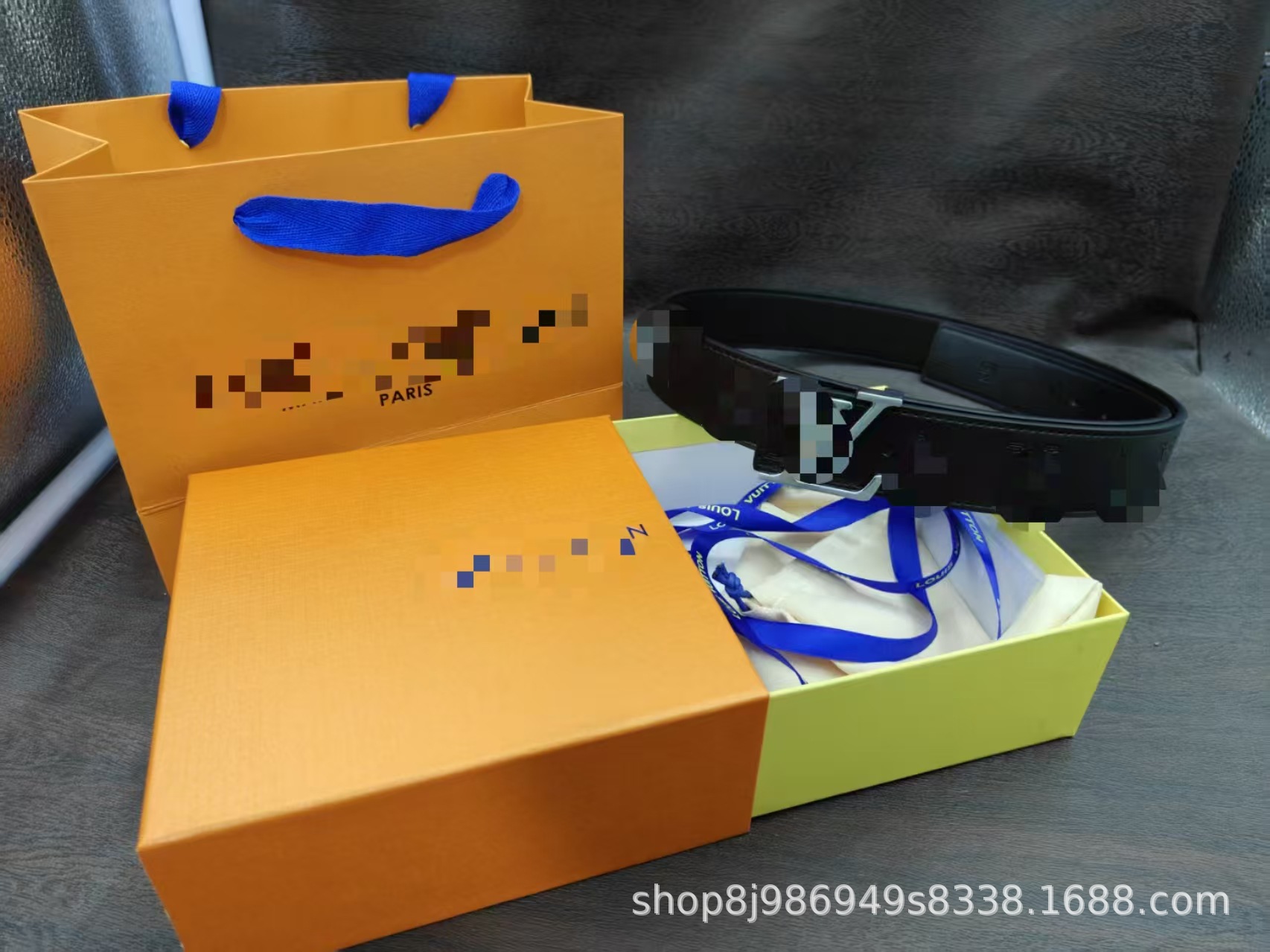 Black printed silver buckle