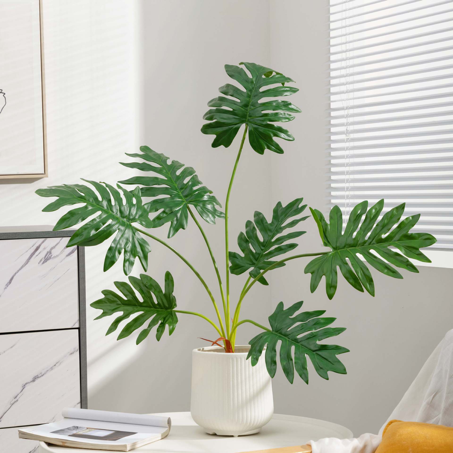 植物龟背叶散尾葵八角金盘仿真叶地插摄影摆件绿叶材仿真花地插