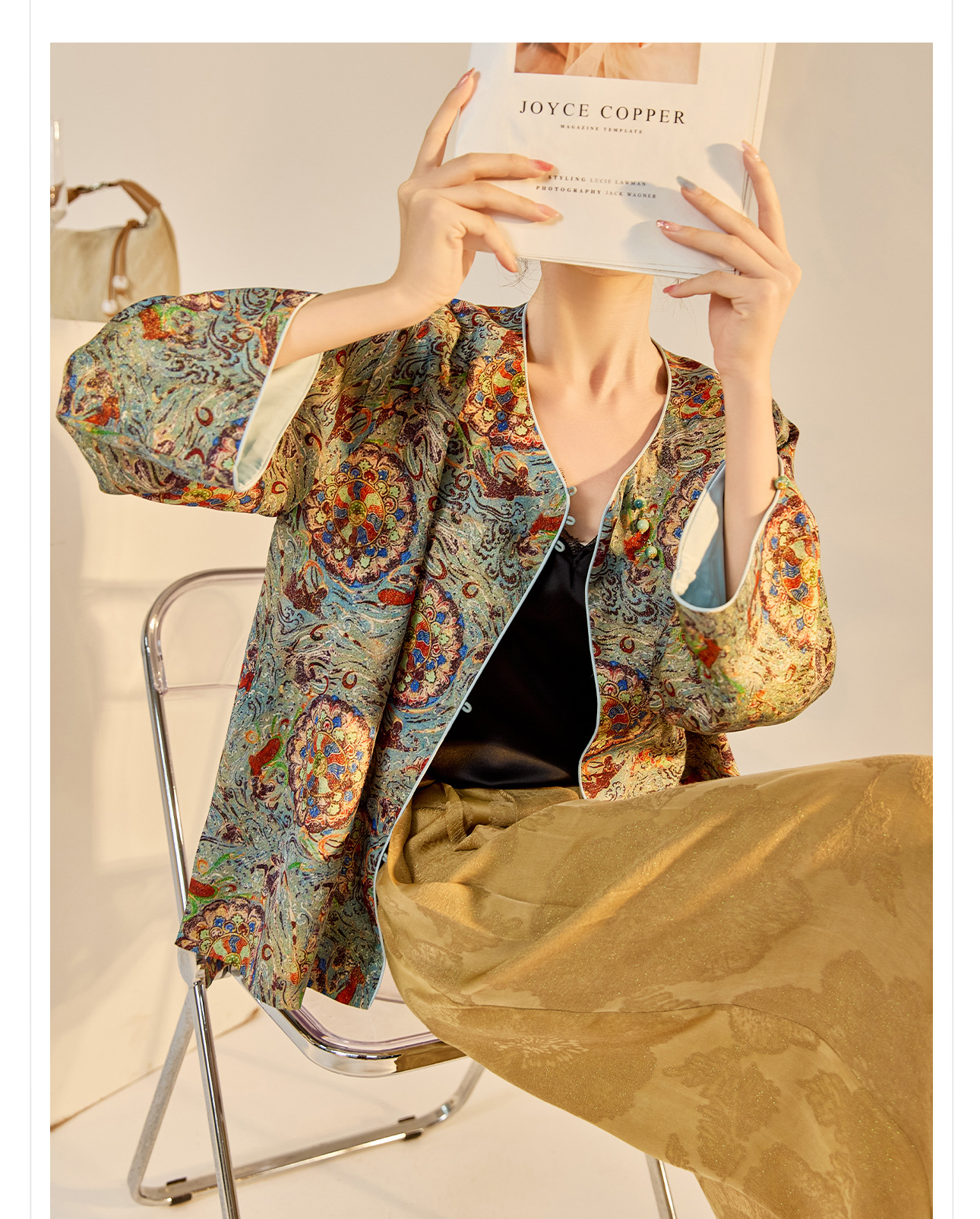 Áo khoác nữ phong cách Trung Hoa mới, cổ chéo, in thêu chỉ vàng, chất rayon cao cấp N8042 — màu xanh nhạt chi tiết 4