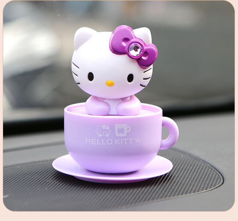Hellokitty Car Decoration Ornaments Shaking Head Solar Car Toy Dashboard Ladies Car Interior Fashion