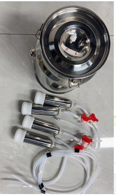 Revestimiento de leche modelo 4 enchufable de 14 L (pulsante)