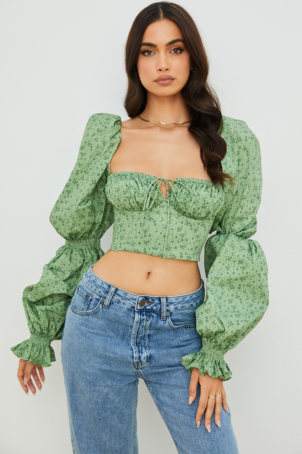 Wholesale Womens Fashion Floral Flared Long Sleeves Crop Top